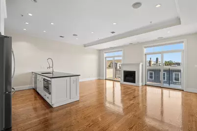 374-378 W Broadway #3, Boston, MA 02127 - Photo 9