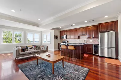 98 G St #4, Boston, MA 02127 - Photo 11