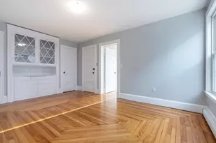 24 Elm St, Andover, MA 01810 - Photo 3