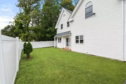 82 Grove St, Quincy, MA 02169 - Photo 35