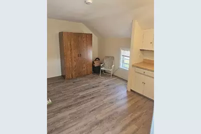 1368 Plymouth Ave #STUDIO 3, Fall River, MA 02720 - Photo 5