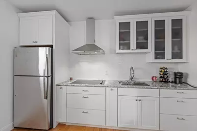 75 Cabot St #8, Beverly, MA 01915 - Photo 11