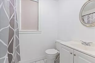 75 Cabot St, Beverly, MA 01915 - Photo 15