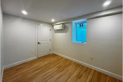26 Buckingham Rd #B, Quincy, MA 02170 - Photo 5