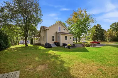 52 North St, Agawam, MA 01001 - Photo 27