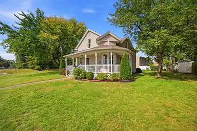 52 North St, Agawam, MA 01001 - Photo 1