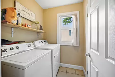 52 North St, Agawam, MA 01001 - Photo 11