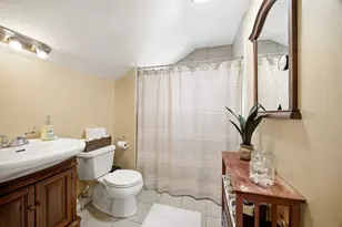 52 North St, Agawam, MA 01001 - Photo 15