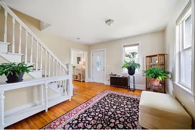 52 North St, Agawam, MA 01001 - Photo 5