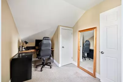 52 North St, Agawam, MA 01001 - Photo 19