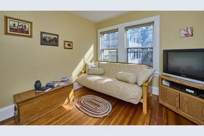 19 Brown Ave, Boston, MA 02131 - Photo 15