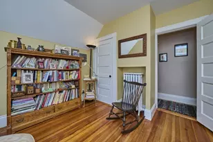 19 Brown Ave, Boston, MA 02131 - Photo 17