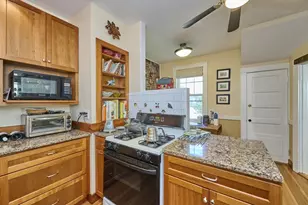 19 Brown Ave, Boston, MA 02131 - Photo 7