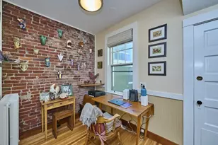 19 Brown Ave, Boston, MA 02131 - Photo 9