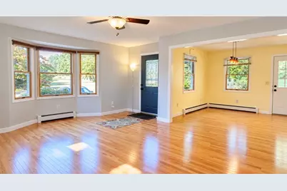 2 Grandview Ln, Easthampton, MA 01027 - Photo 11