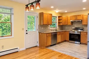 2 Grandview Ln, Easthampton, MA 01027 - Photo 7