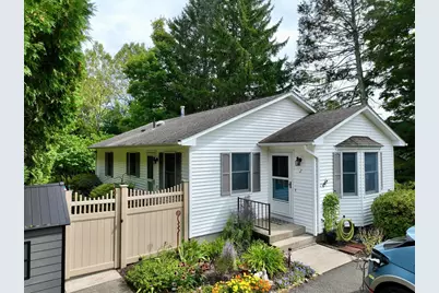 2 Grandview Ln, Easthampton, MA 01027 - Photo 1
