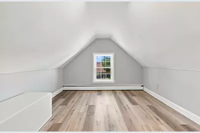 95 Eastern Avenue, Swansea, MA 02777 - Photo 13