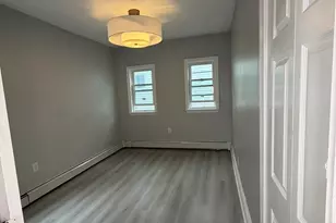 28 Berkeley St, Watertown, MA 02472 - Photo 3
