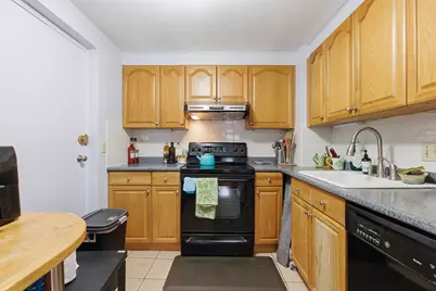 269 Harvard St #34, Cambridge, MA 02139 - Photo 5