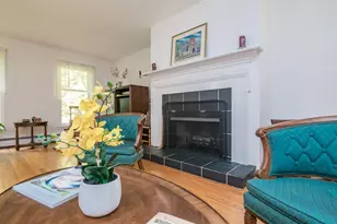 166 Harkness Rd, Amherst, MA 01002 - Photo 19