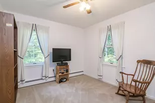 166 Harkness Rd, Amherst, MA 01002 - Photo 27