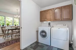 166 Harkness Rd, Amherst, MA 01002 - Photo 5