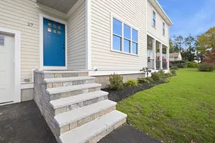27 Geraldine Dr, Norwood, MA 02062 - Photo 3