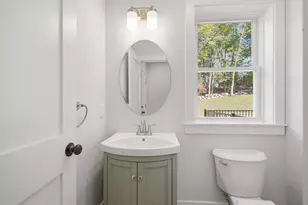 27 Geraldine Dr, Norwood, MA 02062 - Photo 9