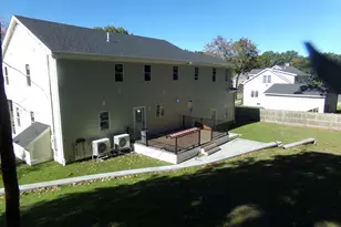 27 Geraldine Dr, Norwood, MA 02062 - Photo 5