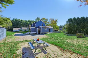 299 S Precinct St, Taunton, MA 02718 - Photo 13