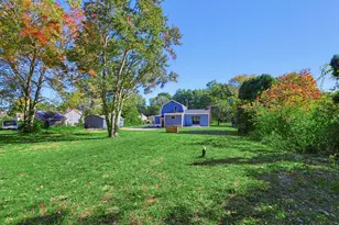 299 S Precinct St, Taunton, MA 02718 - Photo 11