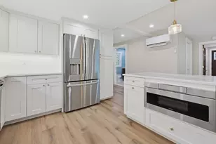 299 S Precinct St, Taunton, MA 02718 - Photo 21