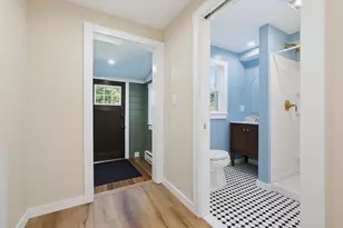 299 S Precinct St, Taunton, MA 02718 - Photo 23
