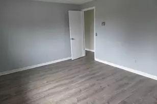 129 Quaker Hwy, Uxbridge, MA 01569 - Photo 17