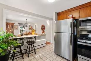 124 Windham Rd, Boston, MA 02136 - Photo 13