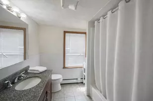 585 Somerville, Somerville, MA 02143 - Photo 3