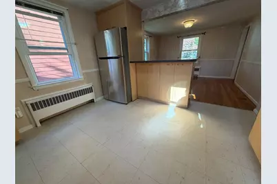 32 Aldrich St, Boston, MA 02131 - Photo 7