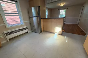 32 Aldrich St, Boston, MA 02131 - Photo 7