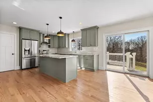41 Lantern Ln, Braintree, MA 02184 - Photo 5
