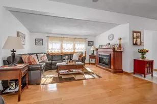 5 Grover St, Revere, MA 02151 - Photo 15