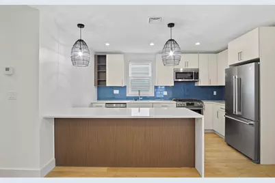 26 Crescent Ave #1, Boston, MA 02125 - Photo 3