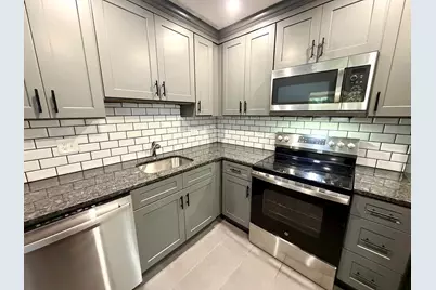 26 Willis St #12, Framingham, MA 01702 - Photo 3