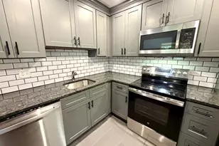 26 Willis St, Framingham, MA 01702 - Photo 3