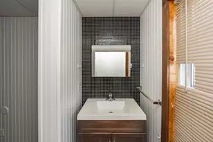 10 Alpine, Worcester, MA 01610 - Photo 21