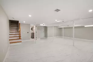 34 Federal Ave, Quincy, MA 02169 - Photo 13
