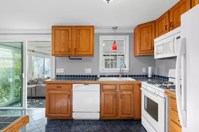 70 Westwind Rd, Lowell, MA 01852 - Photo 11