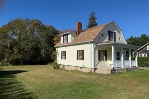 381 Slocum Rd, Dartmouth, MA 02747 - Photo 3