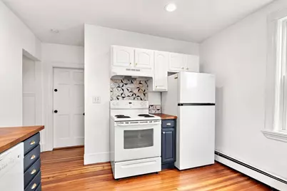 401 Cabot St #4, Beverly, MA 01915 - Photo 9