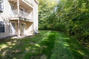 11 Thoreau Ct, Natick, MA 01760 - Photo 17